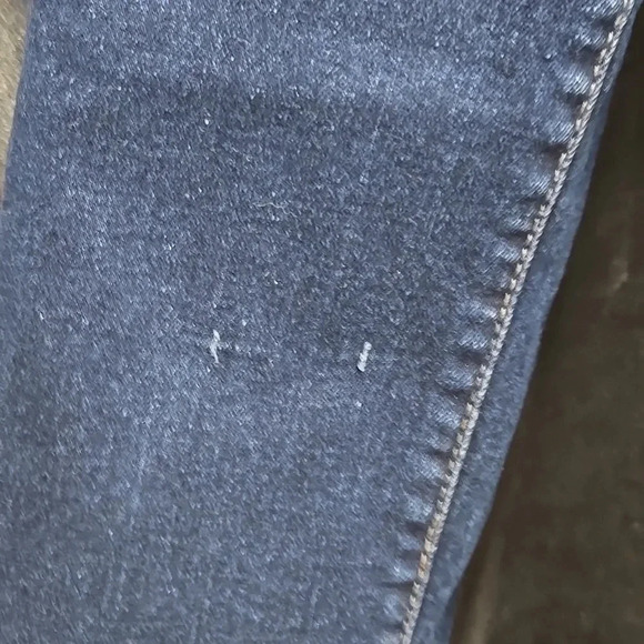 Like new size Girls 16 Gap denim blue jeans - Picture 7 of 8